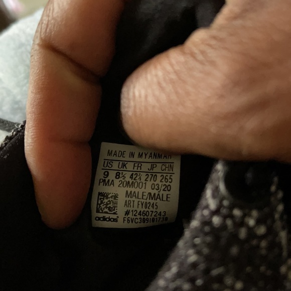 Men’s sneakers - Picture 4 of 4